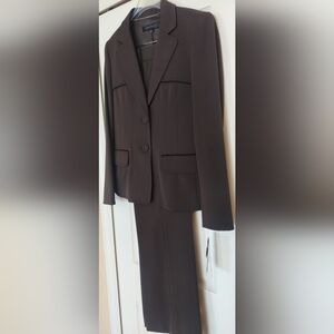 New Ann Klein Designer Women's Brown Two-Piece Professional Pant Suit Set